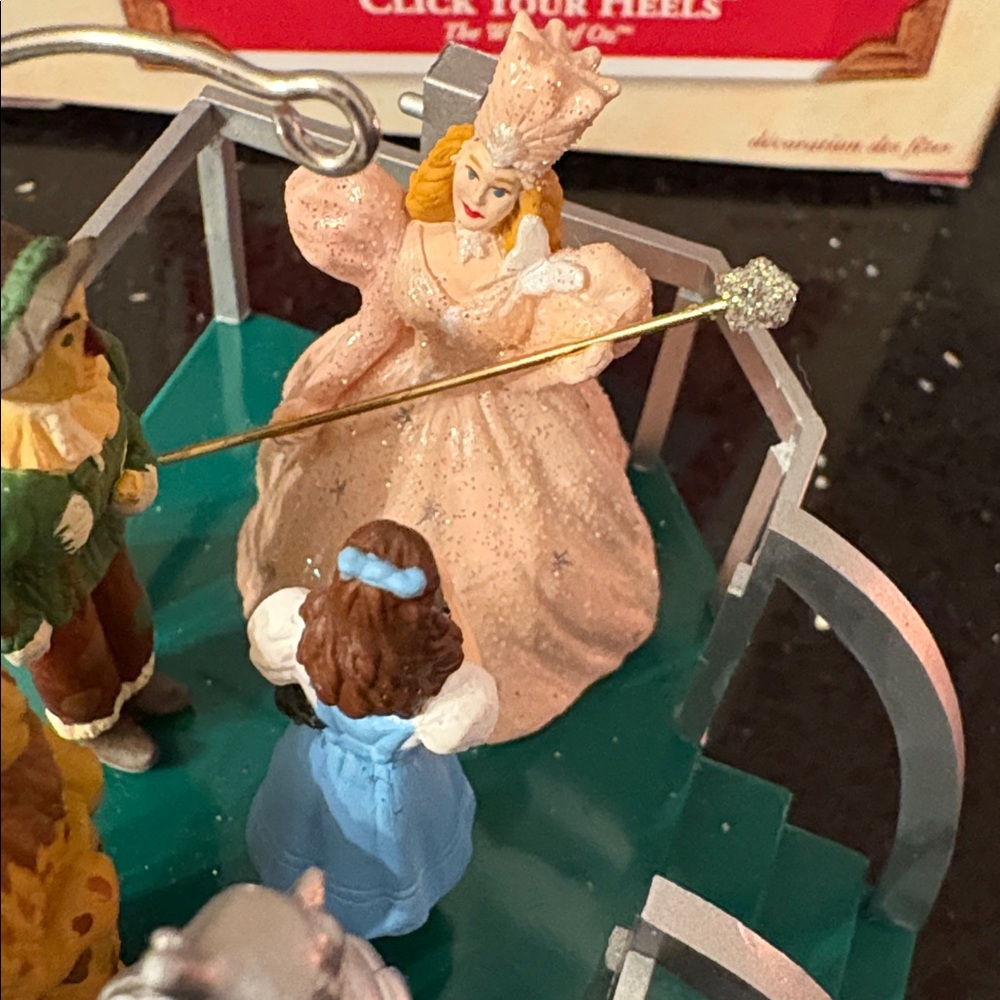 Wizard of Oz Click Your Heels Hallmark Christmas Ornament with Sound - Picture 9 of 12